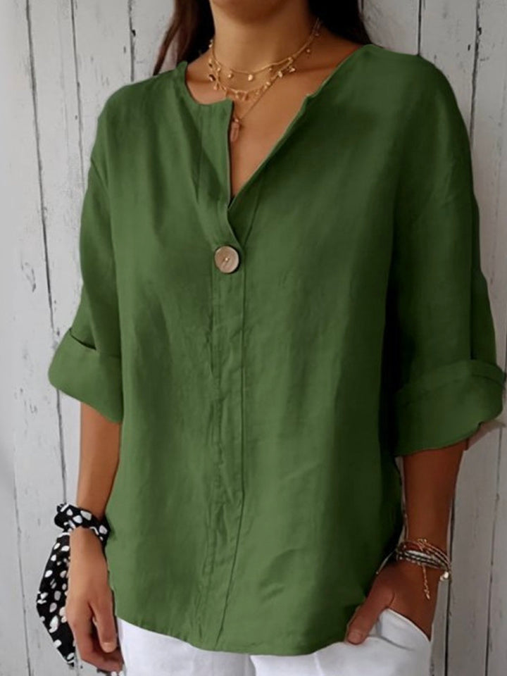 Naomi – Chic V-Neck Blouse