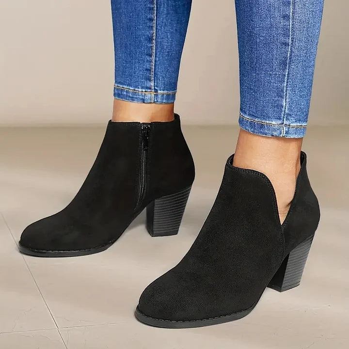 Victoria – Stylish Ankle Boots