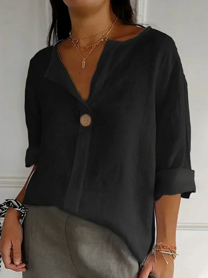 Naomi – Chic V-Neck Blouse