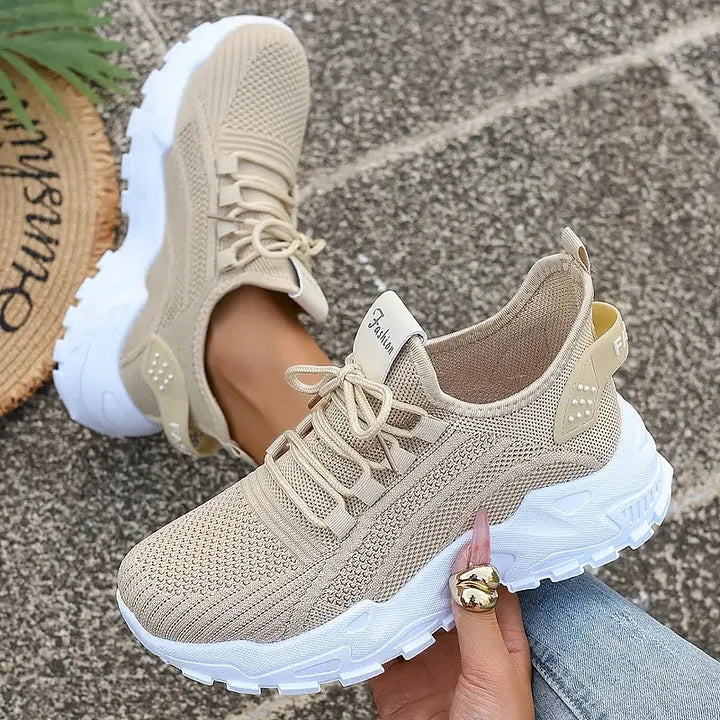 Nora - Supportive Everyday Sneakers