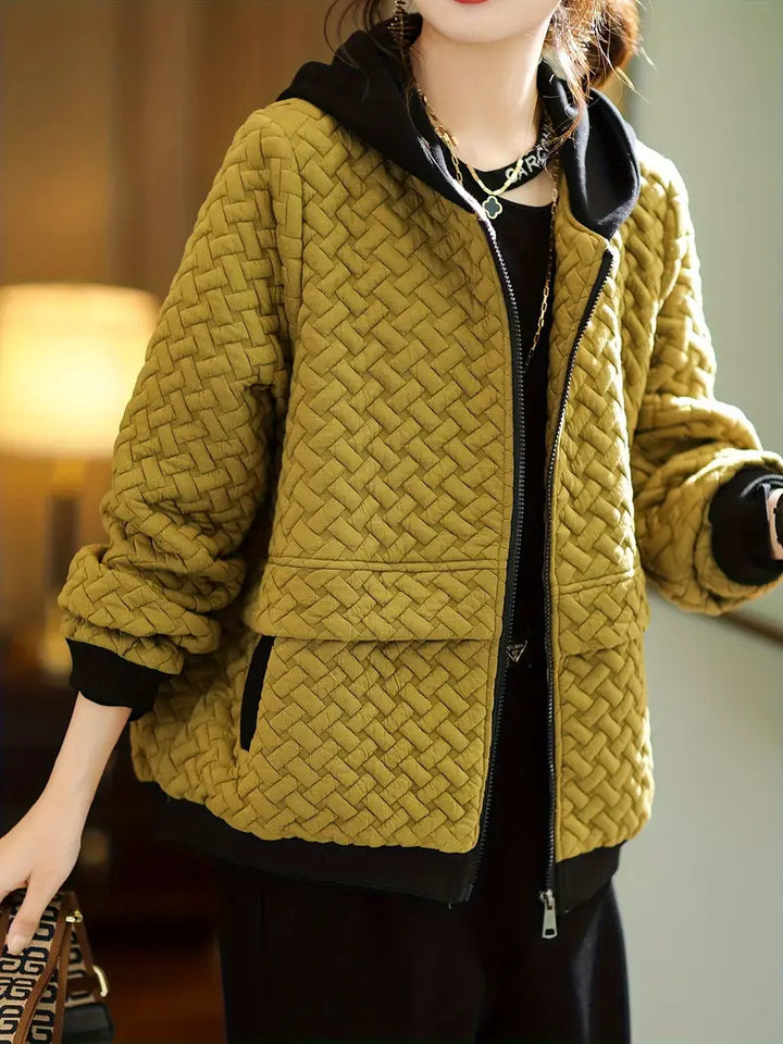 Camille – Chic Quilted Hoodie