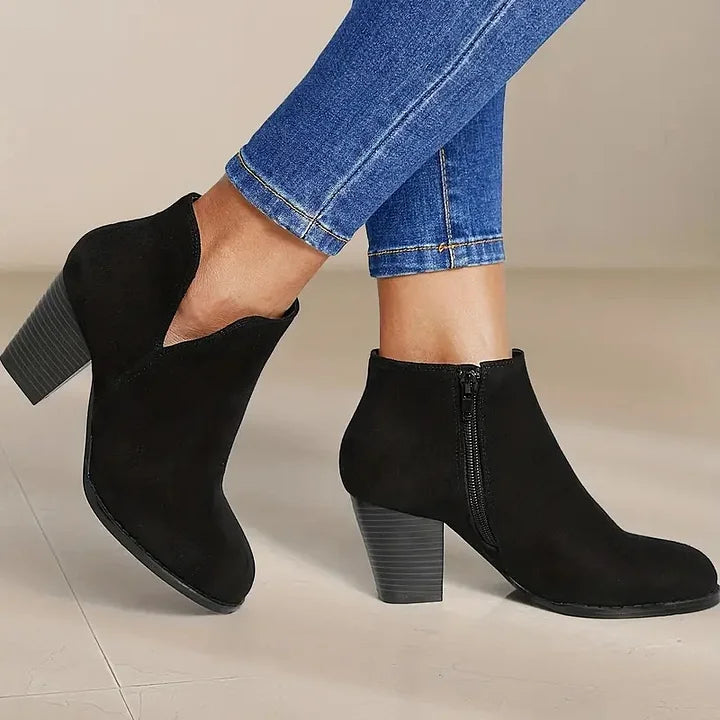 Victoria – Stylish Ankle Boots