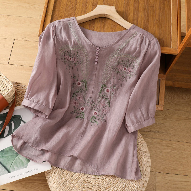 Lottie™ – Embroidered Relaxed Blouse