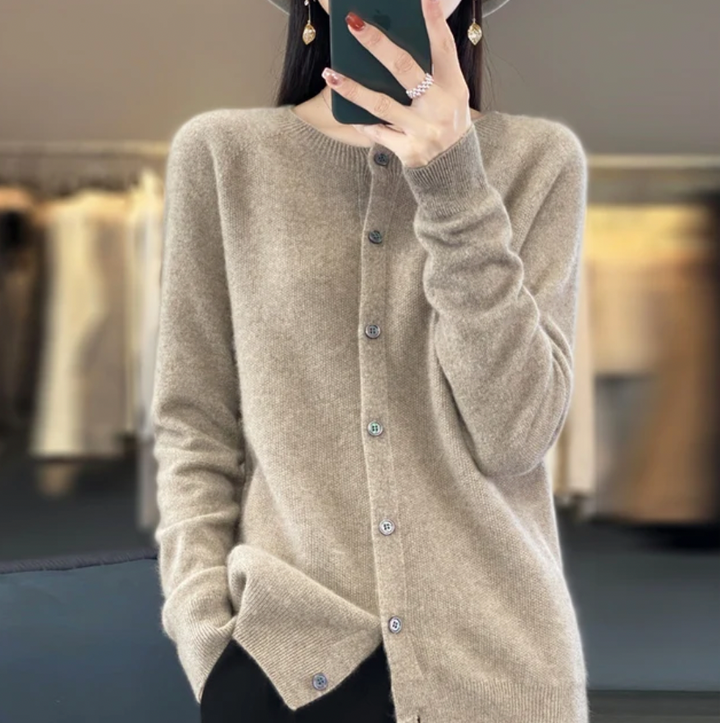 Juliette™ – Wool Knit Long Sleeve Button Cardigan