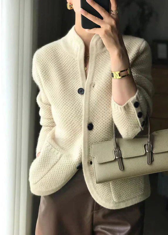 Cassandra - Cozy Knitted Jacket