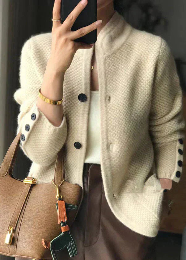 Cassandra - Cozy Knitted Jacket