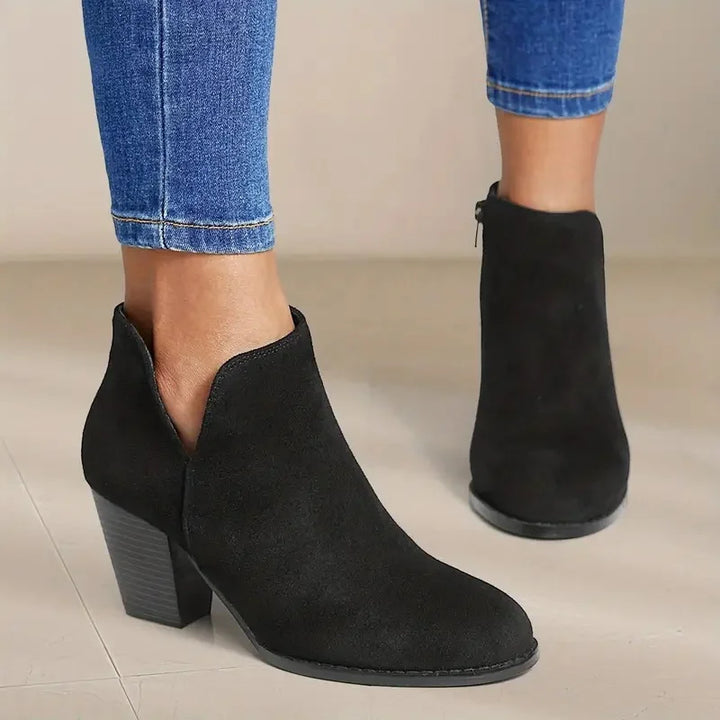 Victoria – Stylish Ankle Boots