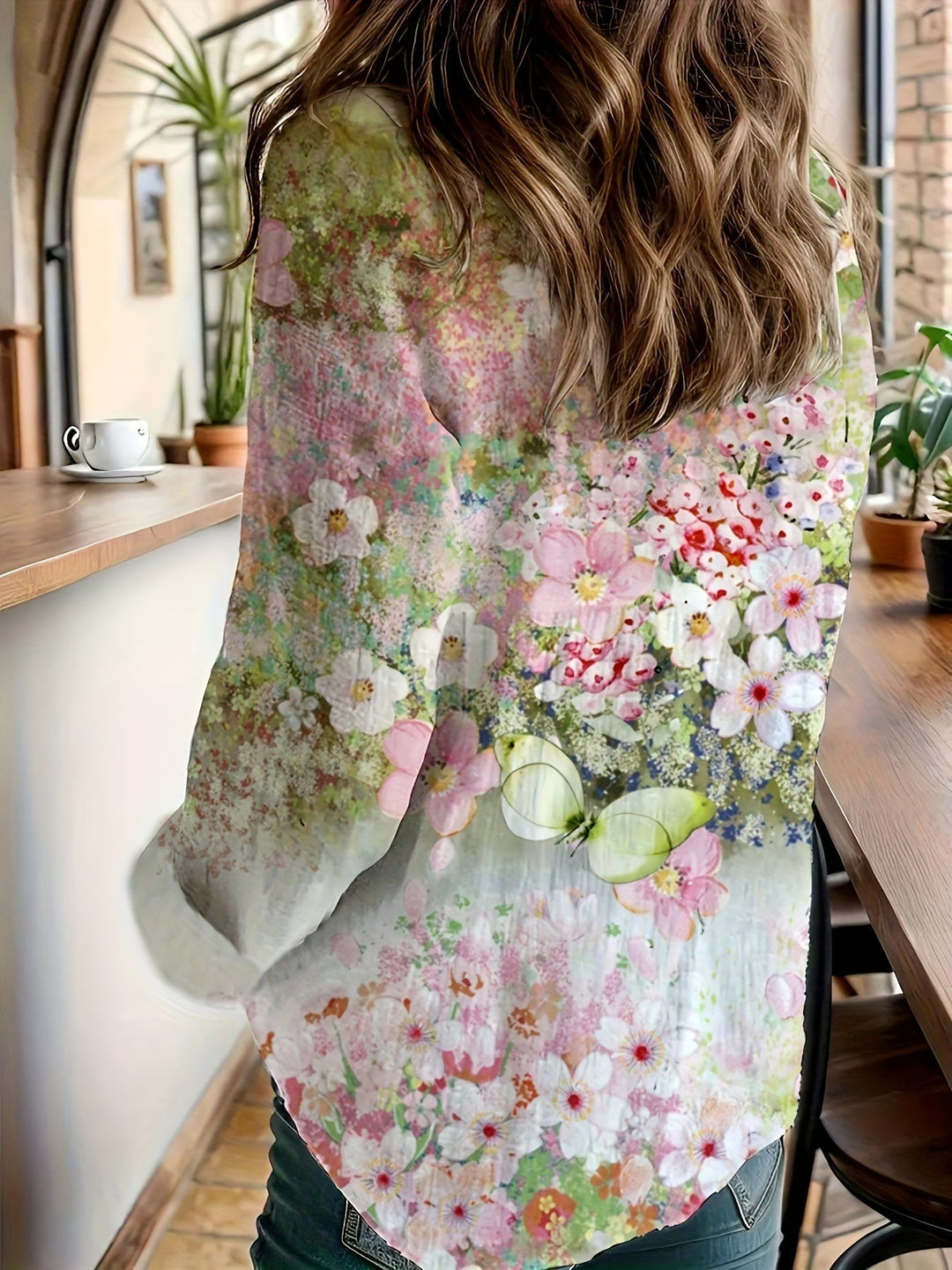 Daisy™ – Lightweight Button-Front Floral Women’s Shirt