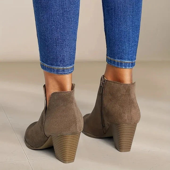 Victoria – Stylish Ankle Boots