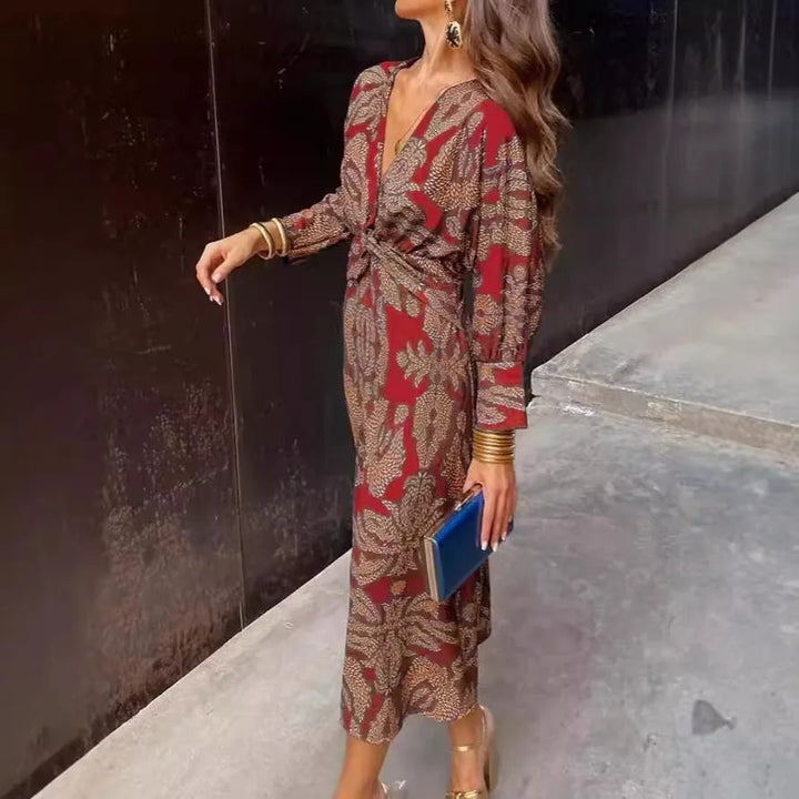 Leona - Timeless Elegant Dress